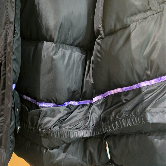 Kamik Insulated Down Black Winter coat size Medium - Picture 7 of 8